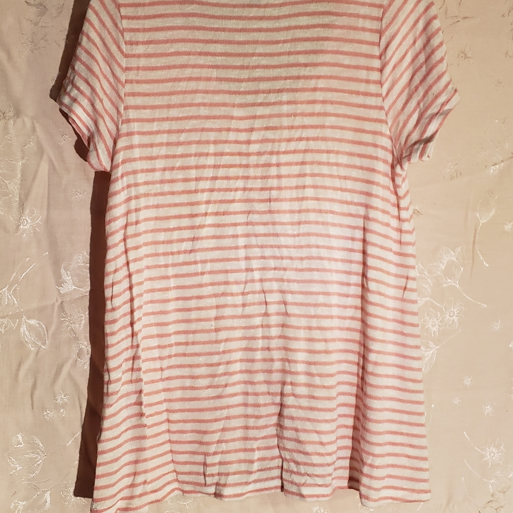 Drawstring neck t-shirt - Picture 2 of 2